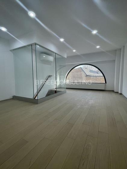 Spatiu comercial Unirii - 12