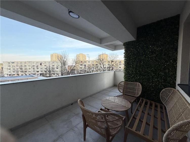 2 CAM , CENTRU PODU ROS PALAS , UNIREA TOWERS, LUX, PRIMA INCHIRIERE - 32