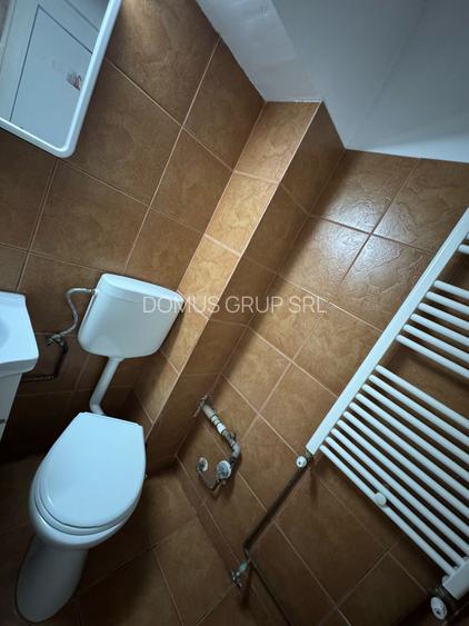 Vând spațiu de birouri parter - 9