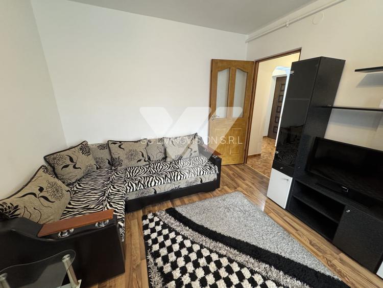 Apartament 3 camere si balcon etaj 3 de vanzare in Sibiu - 2