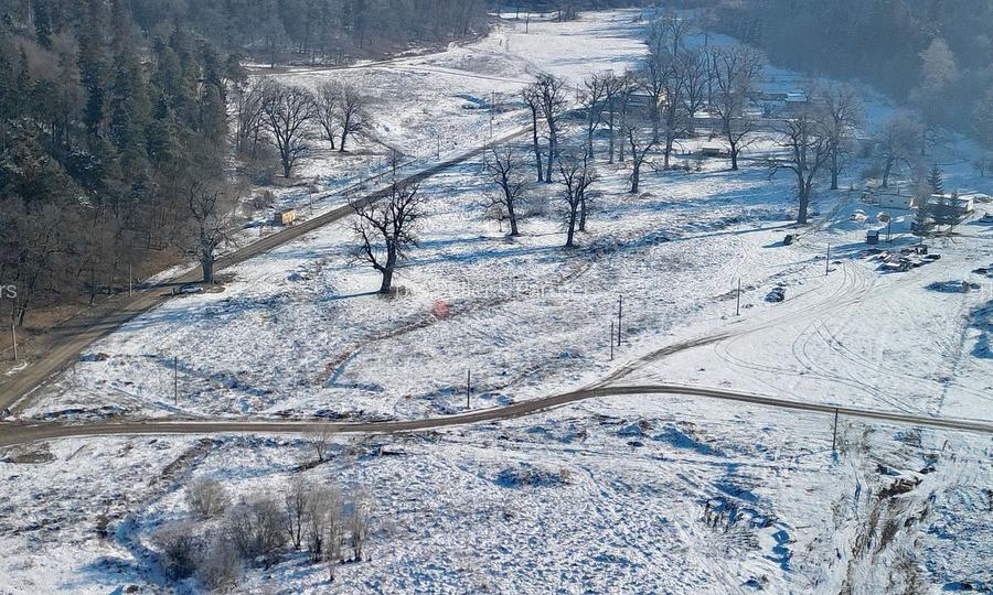 Teren intravilan - 23