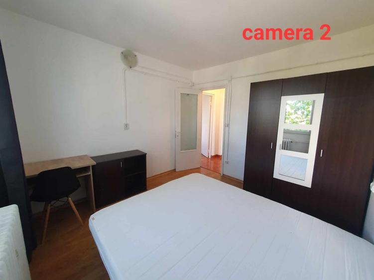 Chirie 2 camere in Apartament 3 camere + living, pentru fete. Manastur, 200 EUR/