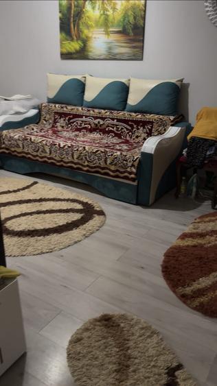 Apartament cu o camera 45 mp, renovat, centrală proprie – Viaduct