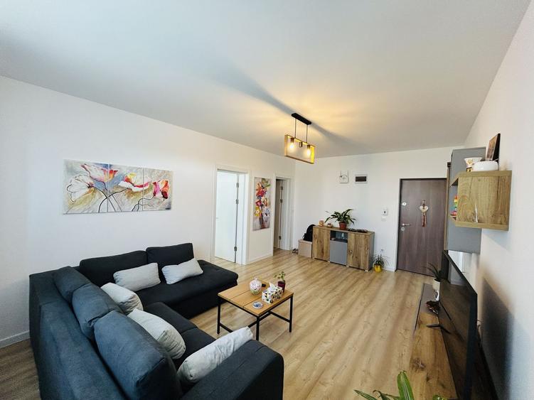 Apartament de vanzare, bloc nou, cu lift, bucatarie separata, dressing