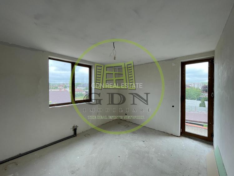 Casă semifinisată P+1 cu teren de 710mp în proximitatea centurii de Nord Craiova - 8
