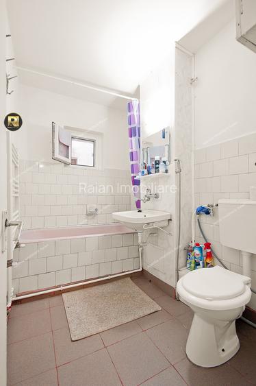 3 decomandate, in Galati, I.C Frimu, langa IFR, etaj 3, sup.68 mp - 11