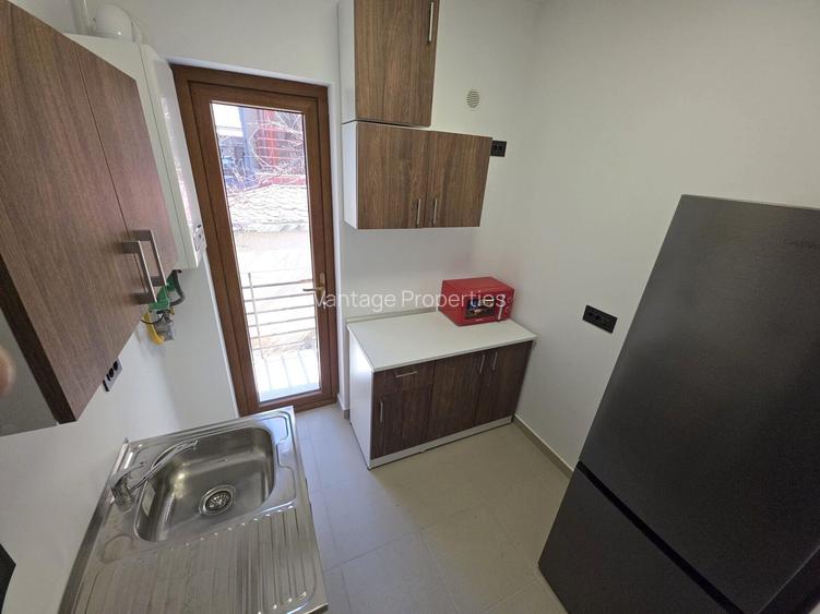 Aviatorilor, apartament situat la parterul unui imobil Art Deco - 12