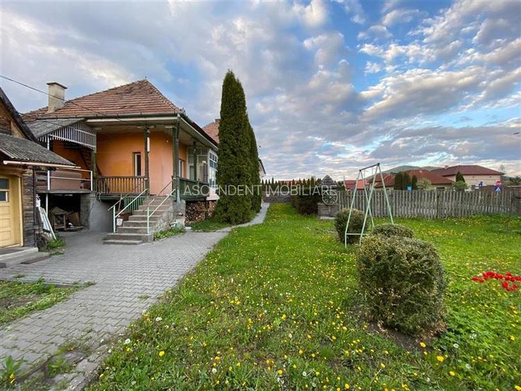 TUR 3D!In areal apreciabil,particulara casa cu 680 mp teren,Miercurea Ciuc,Hargh - 17