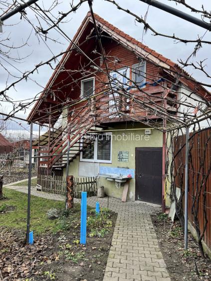 garsoniera la casa terezian str mesteacanului  et 1 - 8