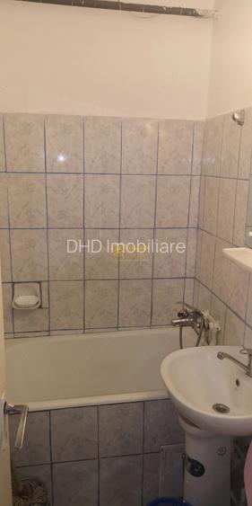 Garsoniera, Tudor Vladimirescu. - 3