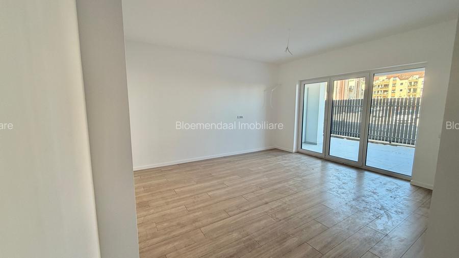 Apartament 3 camere parter cu curte - 9
