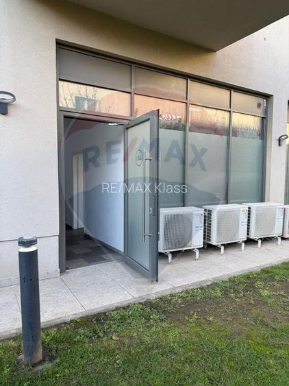 De vanzare | Spatiu comercial 92 mp | Strada Vasile Lascăr - 22