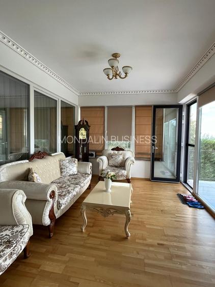 Vilă cu 7 camere, P+E, Piscină, 1102mp teren, Dealuri, Oradea. - 11