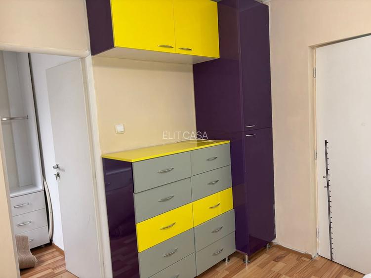 Apartament cu 3 camere, DECOMANDAT, zona Tatarasi - 10