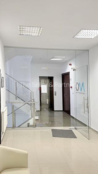 Central - Suprafata Generoasa - 32