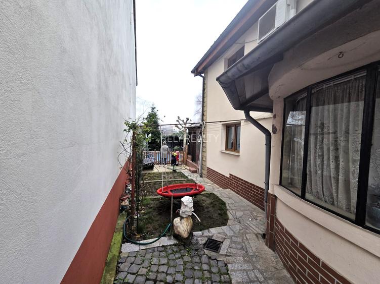 Vila P+M Ostrov / Pantelimon, langa Lacul Fundeni, teren 250 mp, comision 0% - 2