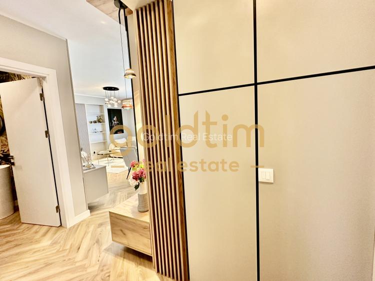DESIGN UNIC/SUPERB/ZONA LINISTITA/LUX/1 LOC PARCARE - 9