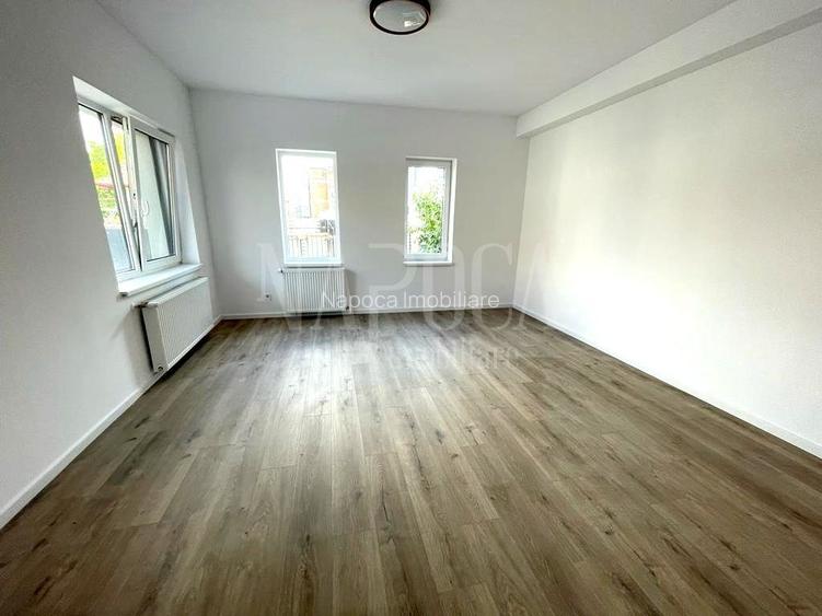 Casa 9 camere de vanzare in Intre Lacuri, Cluj Napoca - 2