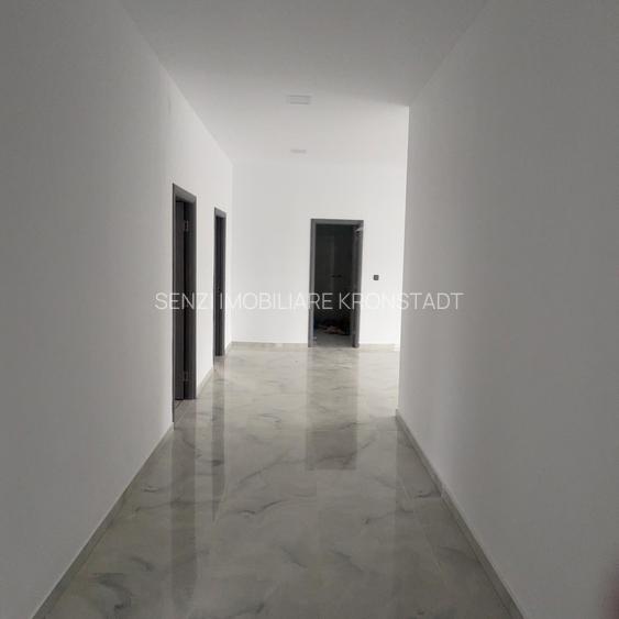 Casa individuala pe parter, zona Izvor - 9
