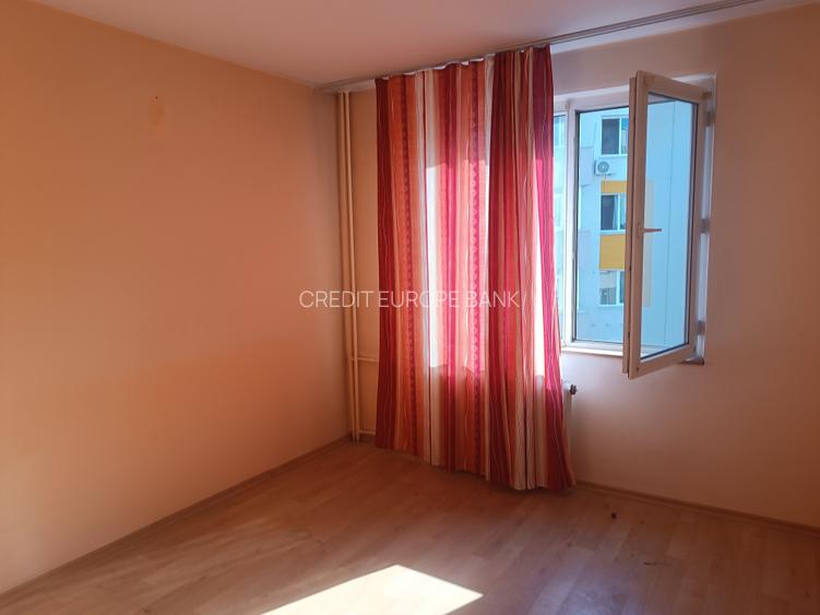 Apartament trei camere , sector 5, Zona Piata Rahova - 8