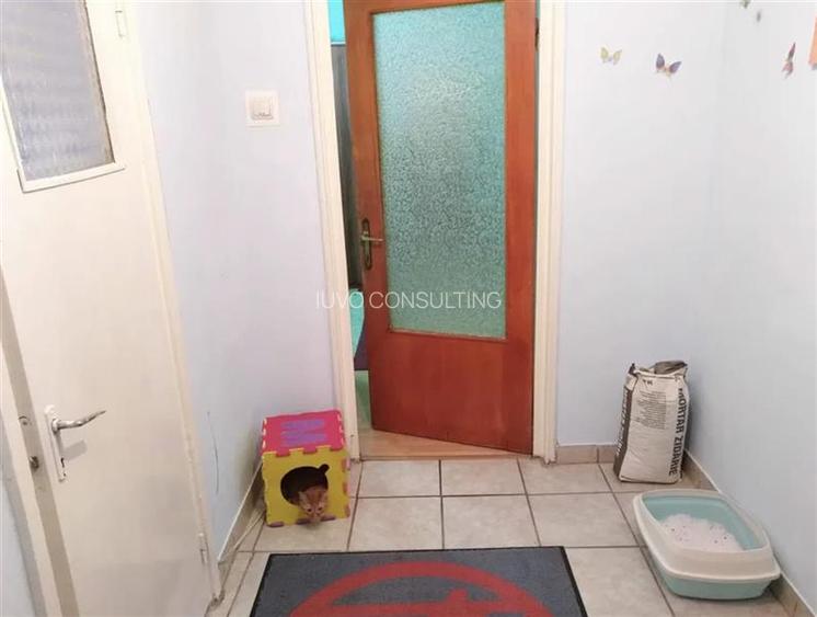 Vanzare Apartament 3 Camere Semidecomandat Spinis - 4