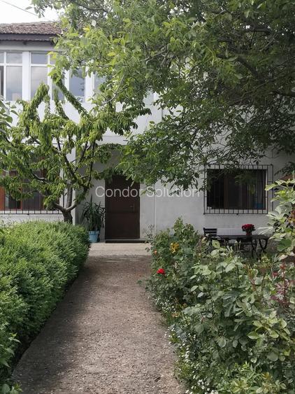 Constanta, Lazu, vila 5 camere, p+1, 360mp cu gradina deosebita - 2