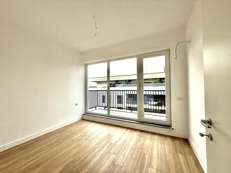 Pipera Azur acces A3 spatiu parter cu terasa  - 10