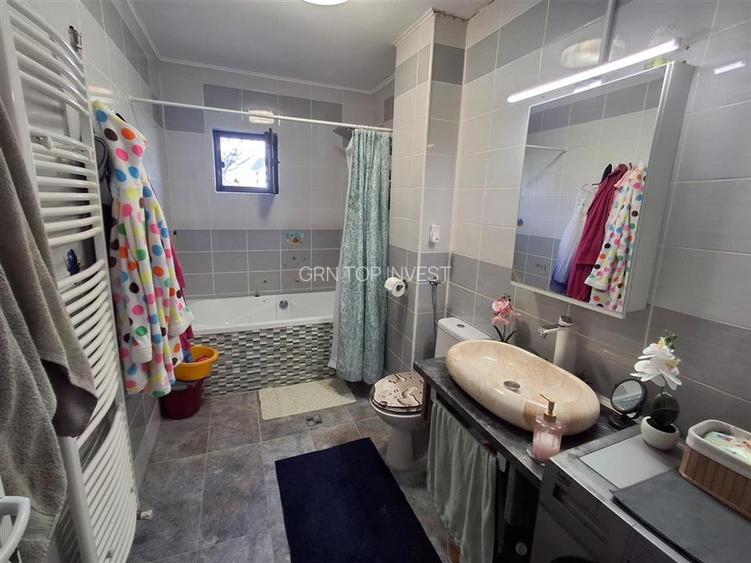 Apartament 2 camere decomandat balcon boxa depozitare zona Selimbar - 4