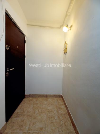 Apartament 2 camere, semidecomandat, etaj 3, zona Dambovita  - 9