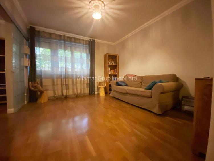 Farmec interbelic în inima Bucurestiului, Dorobanti- Capitale - 4