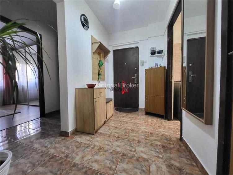 FIX LA METROU / 4 CAMERE DECOMANDAT / ETAJ 1 - 2