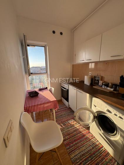 Garsoniera 33 mp bloc 2009 Titan / Rebreanu - 2