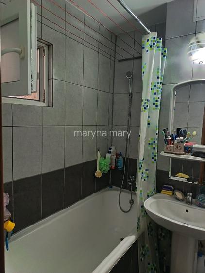 Apartament de vânzare - 7