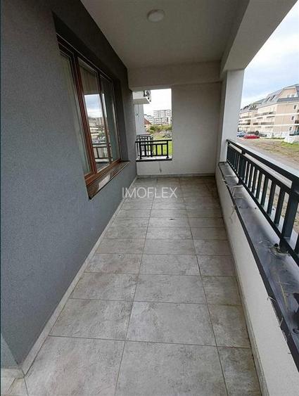 Apartament 3 camere, 80 mp, zona Tractorul - 7