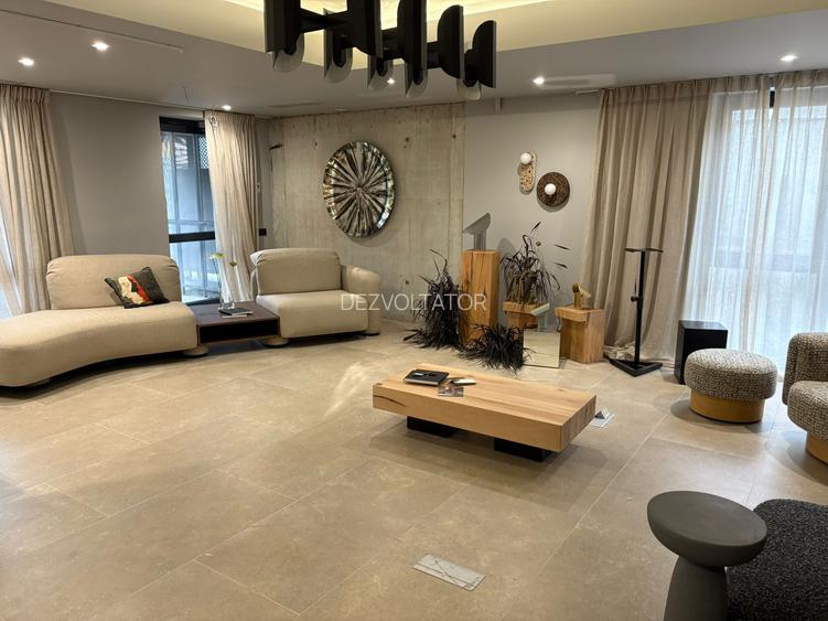 8.12 RESIDENCE - spatiu comercial stradal, COMISION 0 - 3