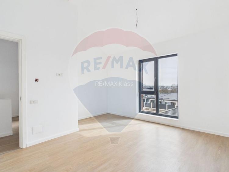 De vanzare| Apartament 3 camere nemobilat si 2 terase| Nobil Residence - 8