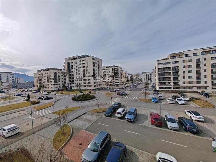 Inchiriem Apartament 3 Camere, Modern, Decomandat, Tractorul - 33