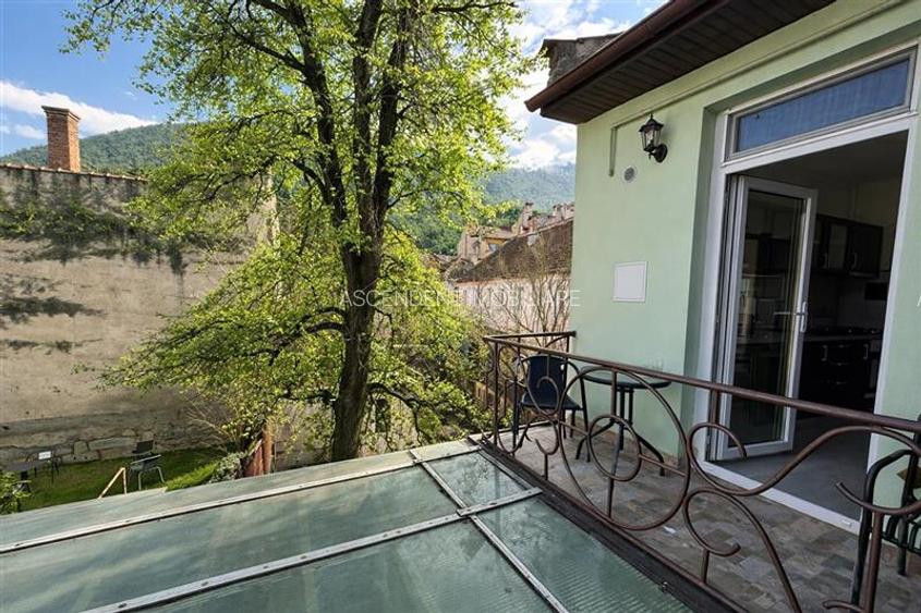 Apartament emblematic, conditii atractive, ultracentral, Brasov - 8