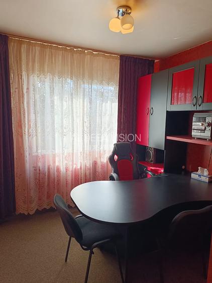 Apartament 3 camere, de vânzare, Mănăștur, Str. Ciucaș, etj 3/4 - 3