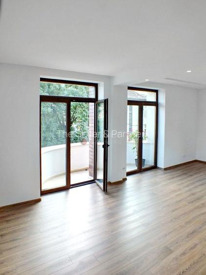 Spatiu birouri central - 15