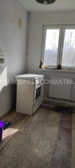 Drumul Taberei- la 5 minute de  metrou,excelent pozitionat,etaj 4,planul 2 - 8