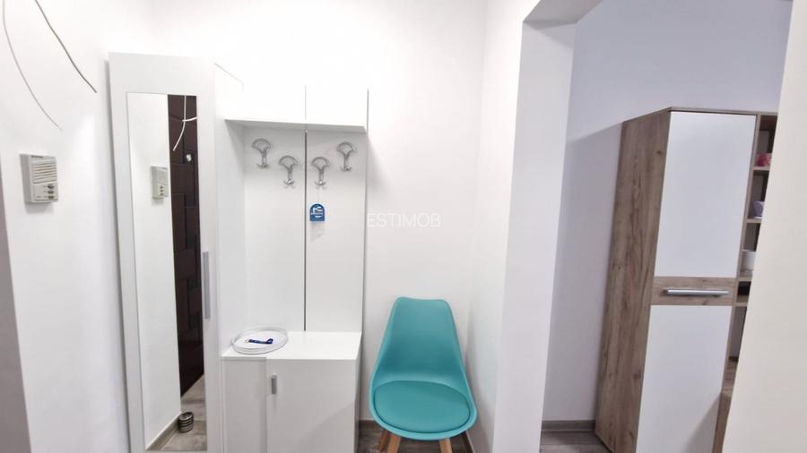 Inchiriere Garsoniera cocheta zona Coresi Tractorul - 21