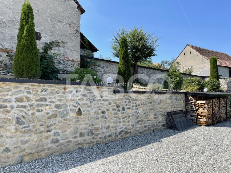 Casa 7 camere 6 bai terase teren 1180mp aproape de Castel si Poveste - 30