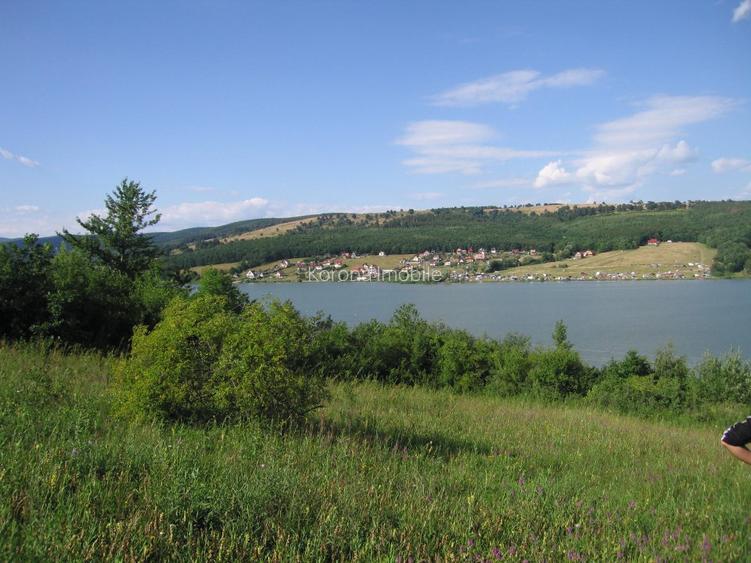 Proprietar vand Teren la Lac Padureni , Jud. Covasna - 3