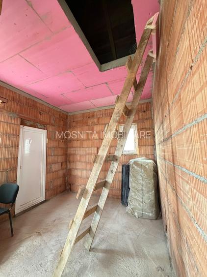 Drumul cu 4 benzi/Pozitie excelenta -Teren 930+Constructie noua - 9