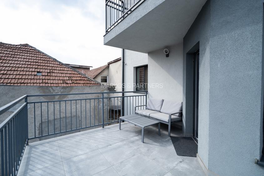 Apartament cu 2 camere I Mobilat și utilat I Grădină + Garaj Str. Transilvaniei - 12