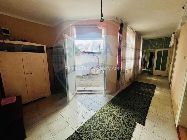 Casă 4 camere 1672 mp teren in Horia - 14