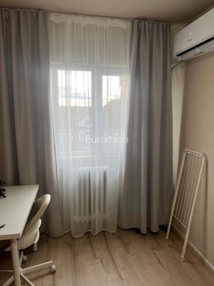 Garsoniera vis-a-vis de Abator, cu vedere spre parc - 3