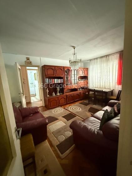 Apartament cu 2 camere, zona Modern, parter - 2