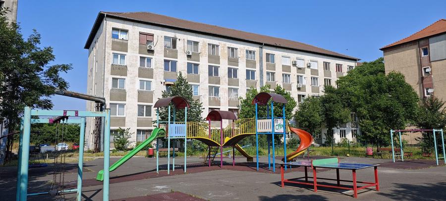 Aproape de STADION, Universitate, Judetean si de BuziasuluI. COMISION ZERO! - 19